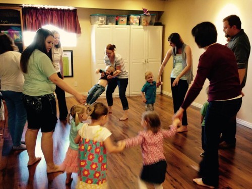 Piano Lessons Blog - Music Classes for Toddlers - Introducing a Circle Dance in Wiggle & Grow Kindermusik Class Today