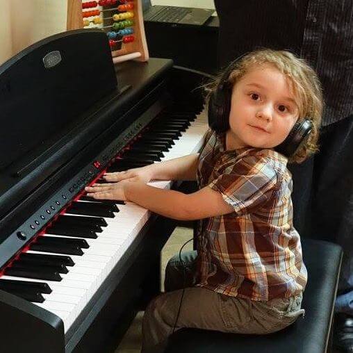 Piano Lessons Blog - What's the Best Age to Start Piano Lessons?