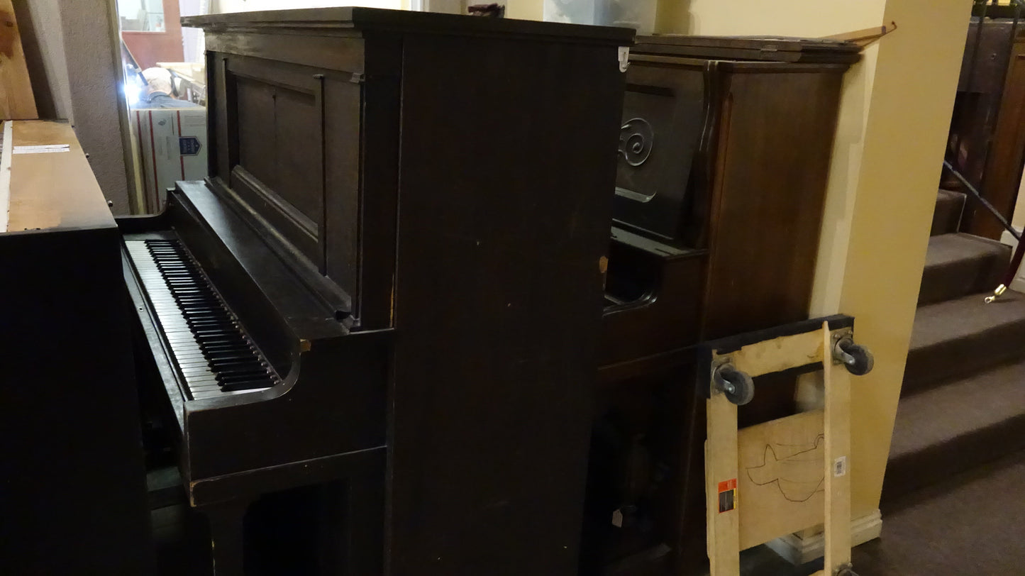 Image 2 of 1918 Packard Upright/56"