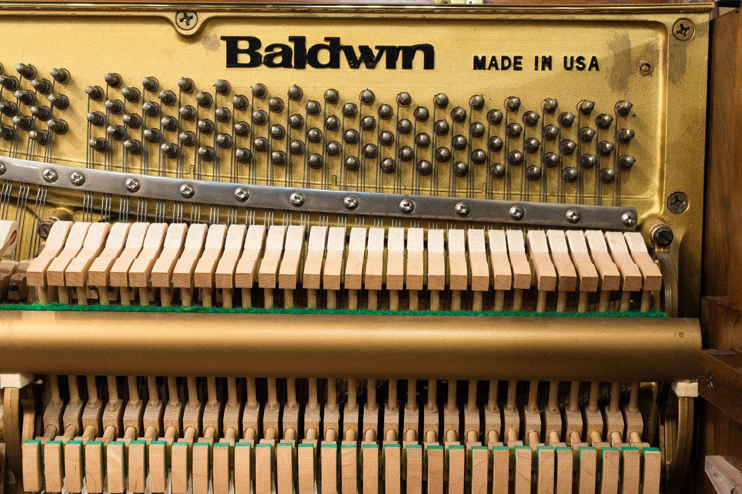 Image 13 of 1987 Baldwin Console Pecan / UR Pecan Model 4023 / Walnut