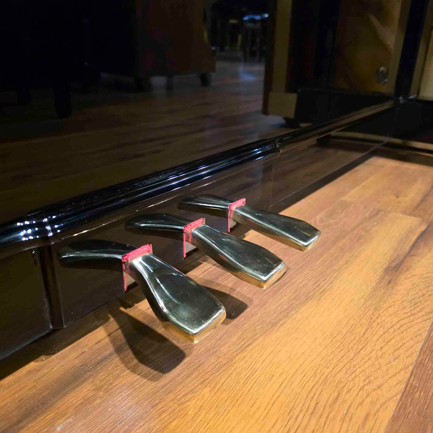 1981 Yamaha YUA 52" Polished Black Upright Piano