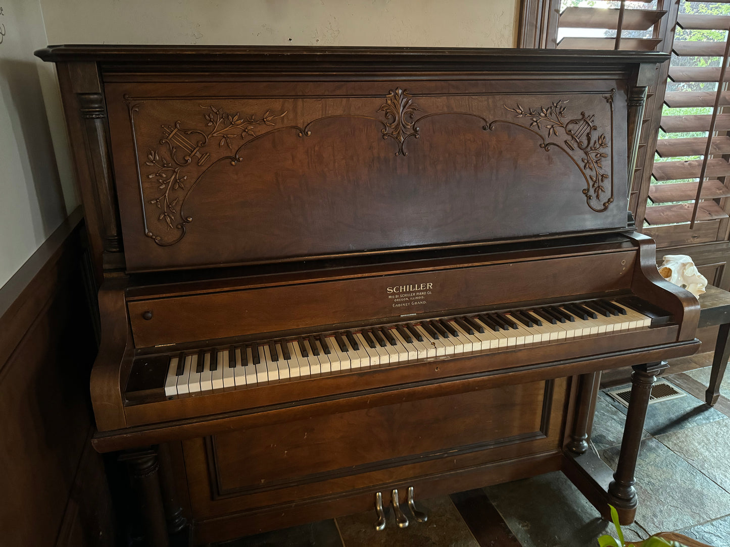 The Figueroa Family Piano!