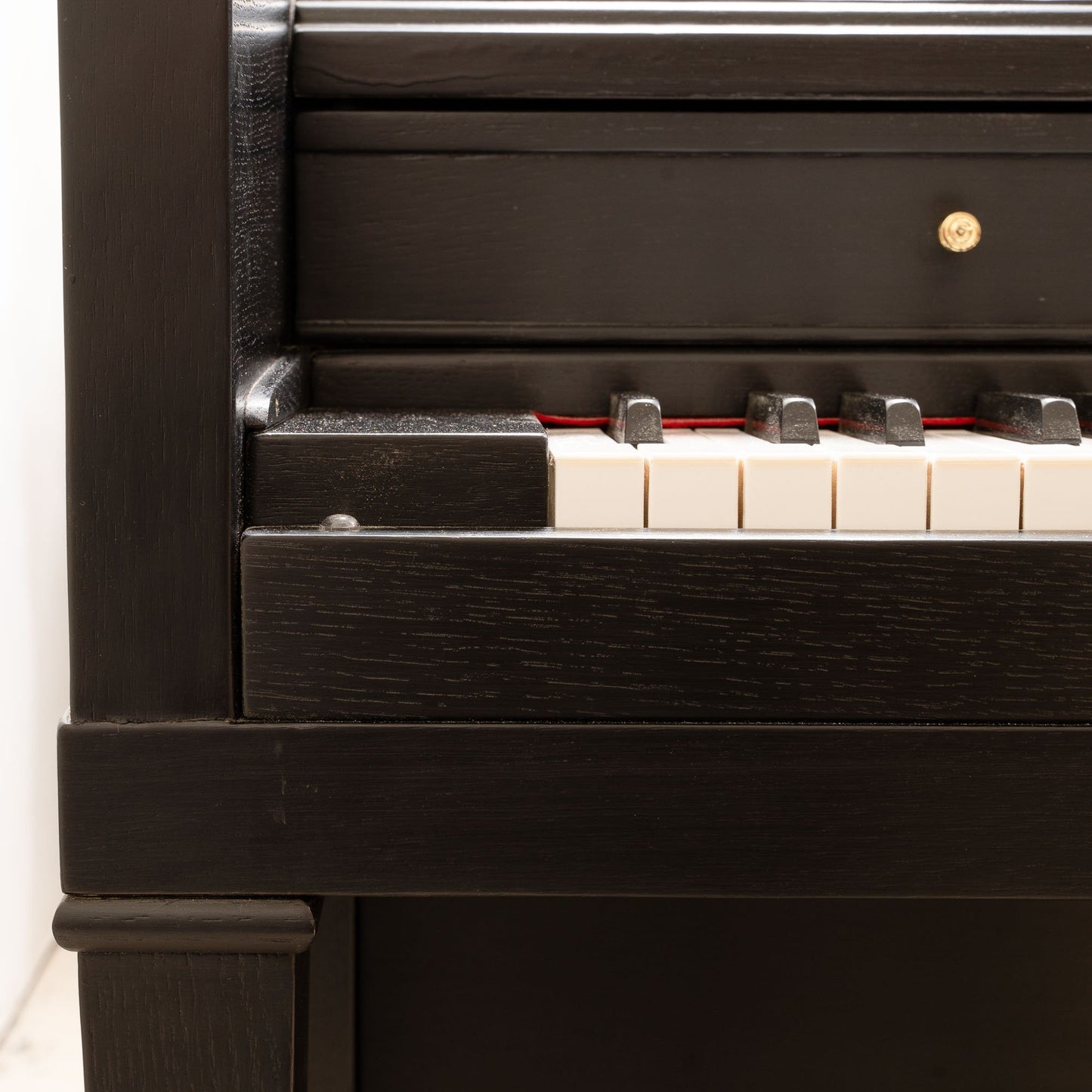 Image 13 of 1951 Everett Spinet