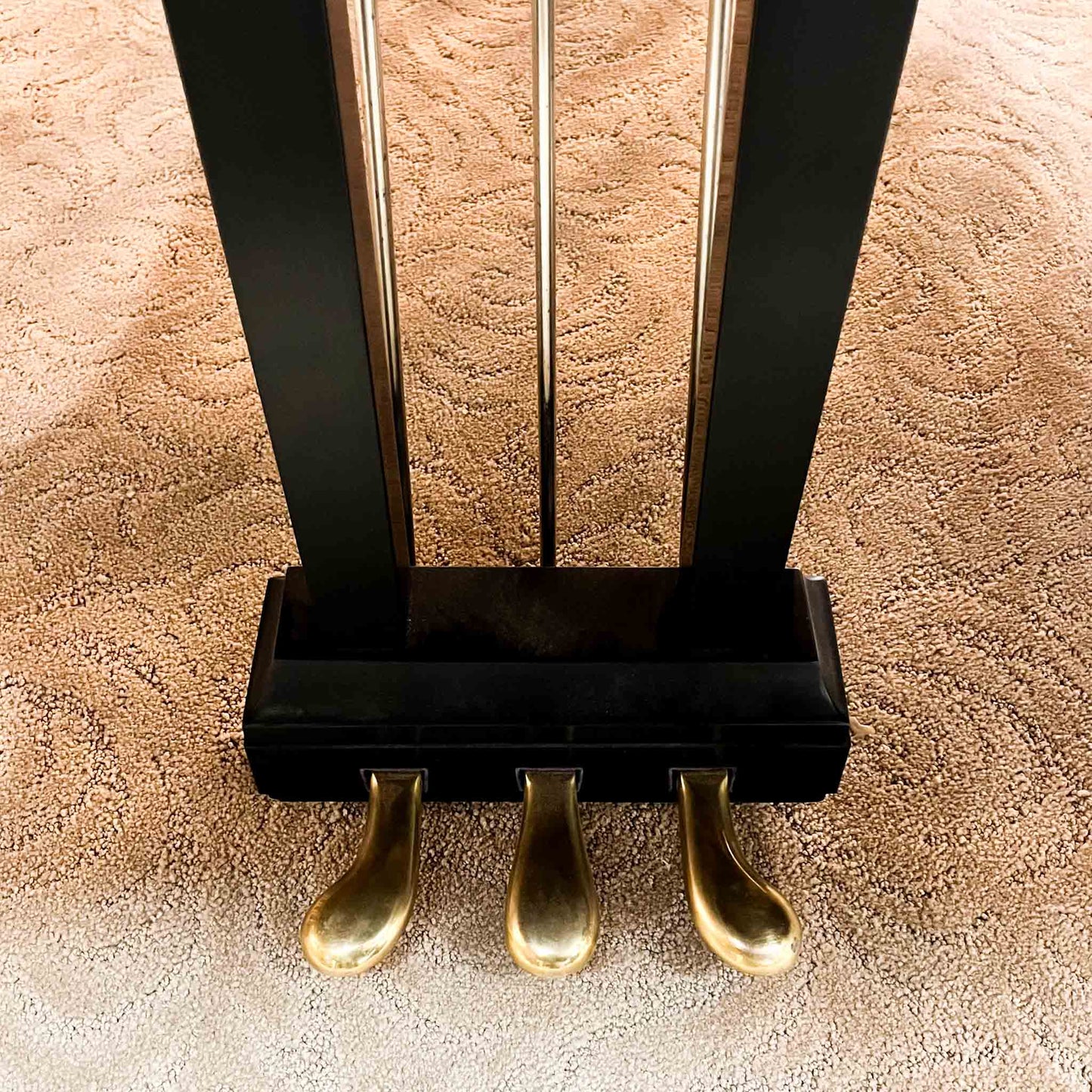 RENTED 1978 Kawai KG-2C 5'10" Satin Black Grand Piano