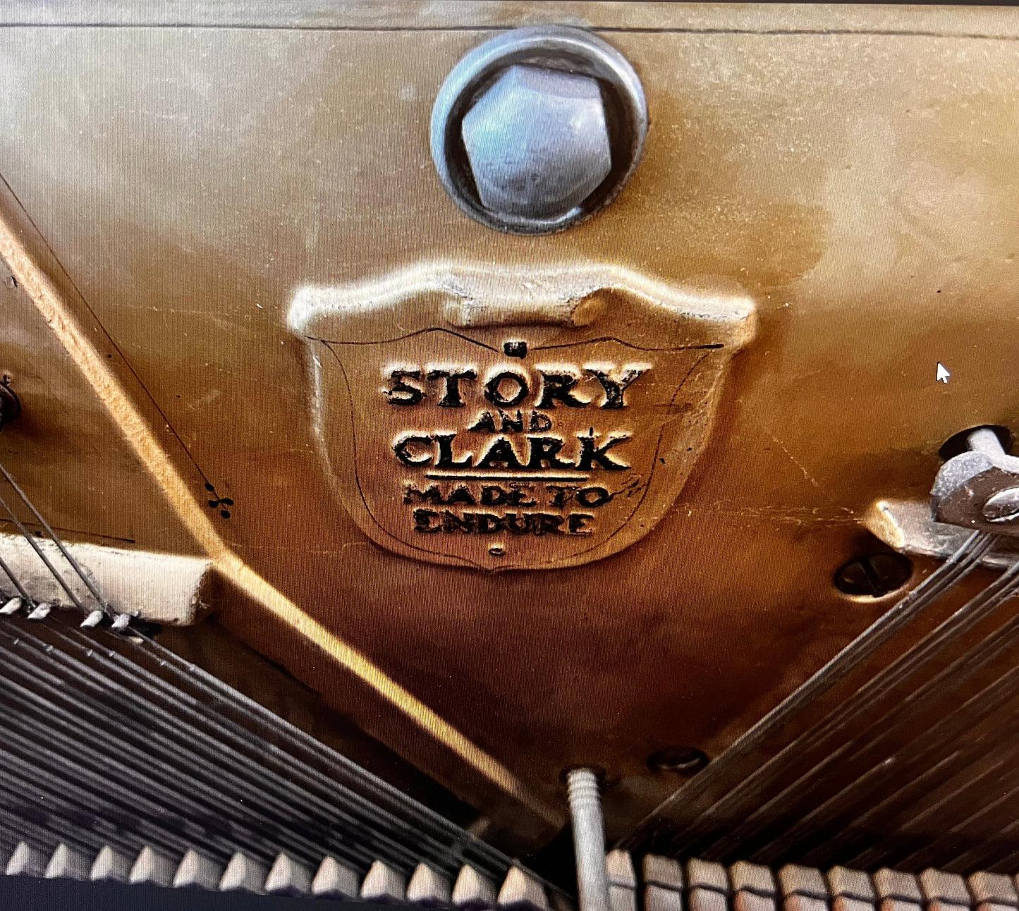 The Ahlborn Family Piano!