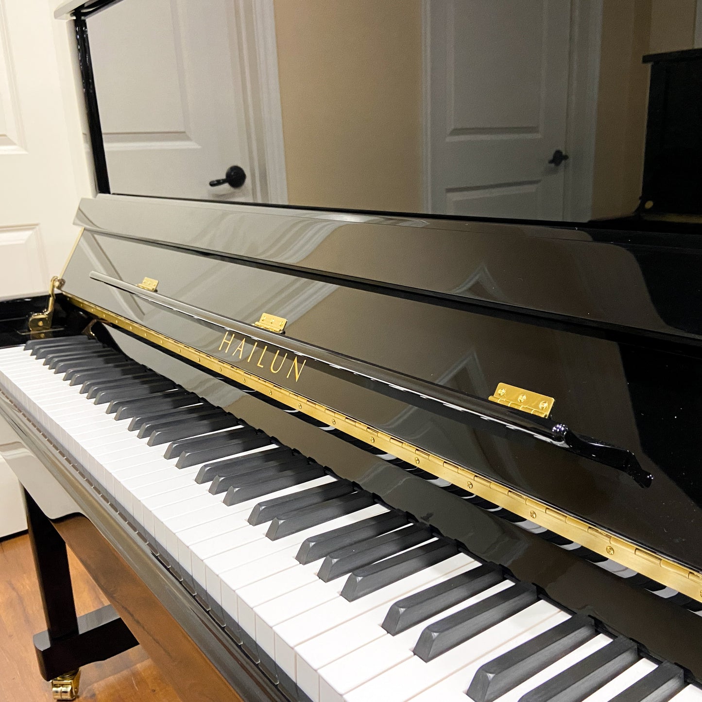 SOLD Hailun 5P 50" Polished Black Upright Piano