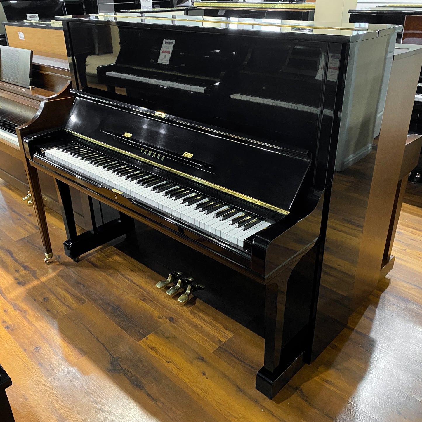 SOLD 1975 Yamaha U3 52" Polished Black Upright Piano