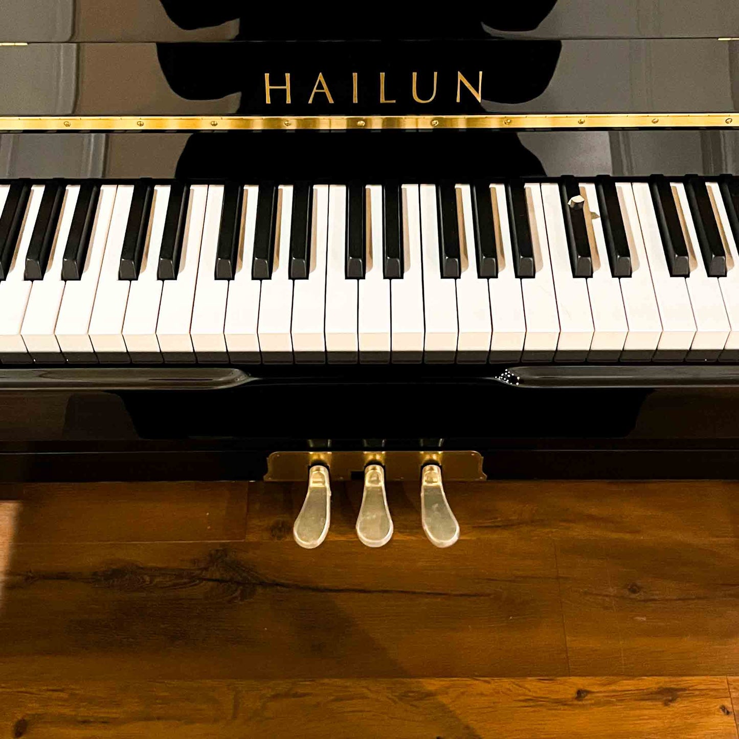 SOLD Hailun 121 48" Polished Black Upright Piano