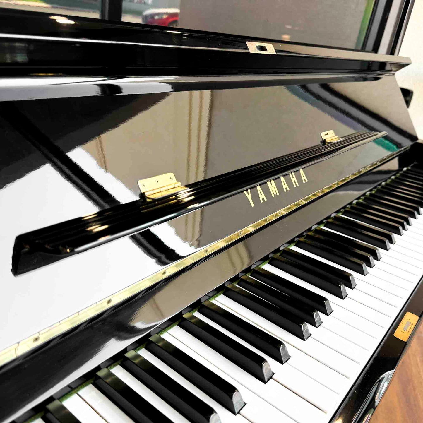 SOLD 1973 Yamaha U3 52" Polished Black Upright Piano