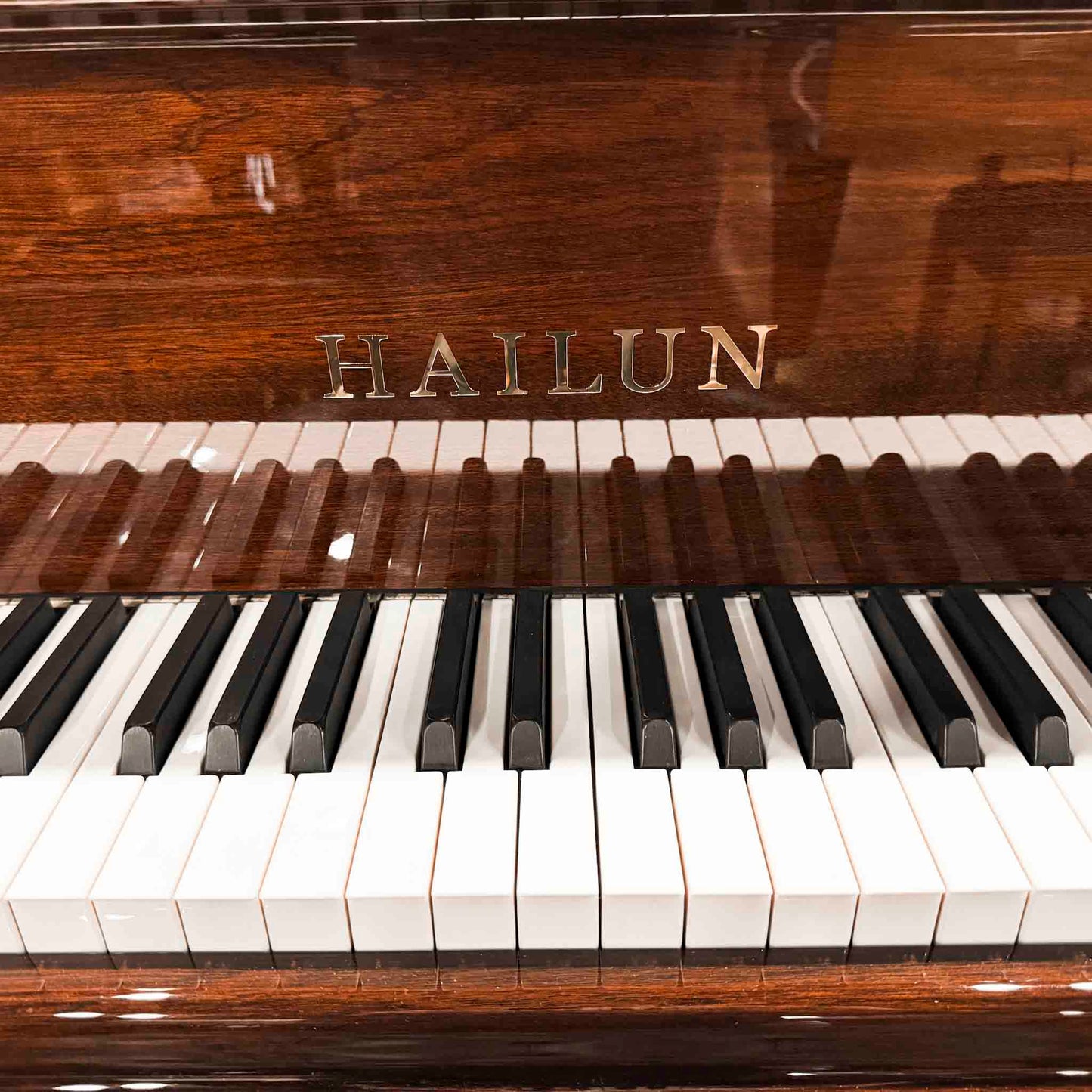 SOLD Hailun 151 5' Polished Walnut Baby Grand