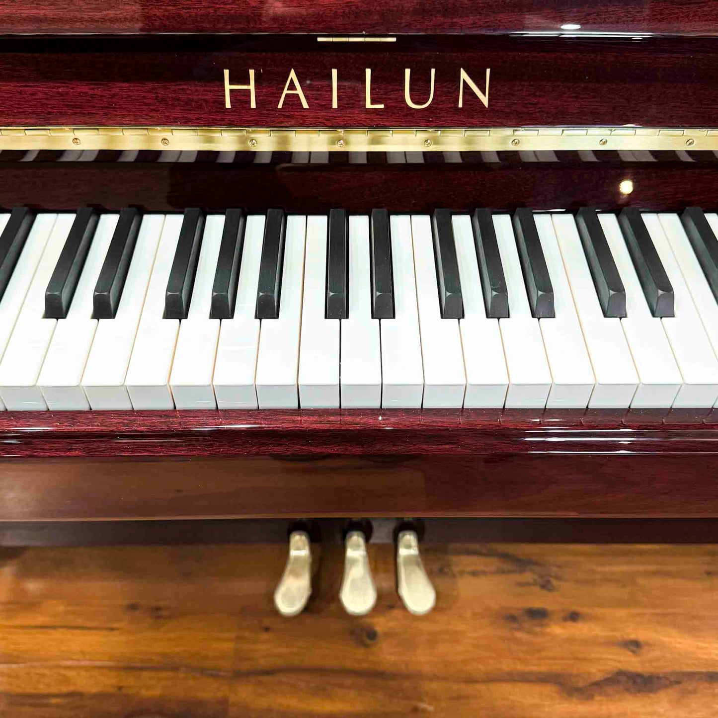 Hailun 5P 50" Mahogany Polish Upright Piano