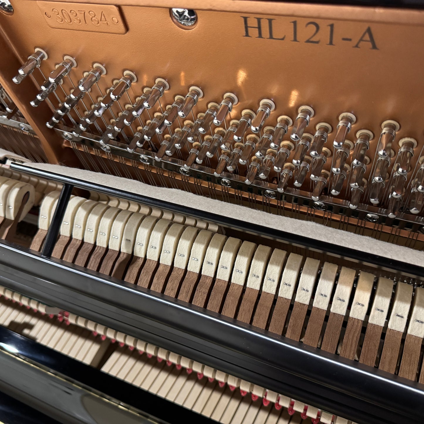 Hailun 121 48" Polished Black Upright Piano