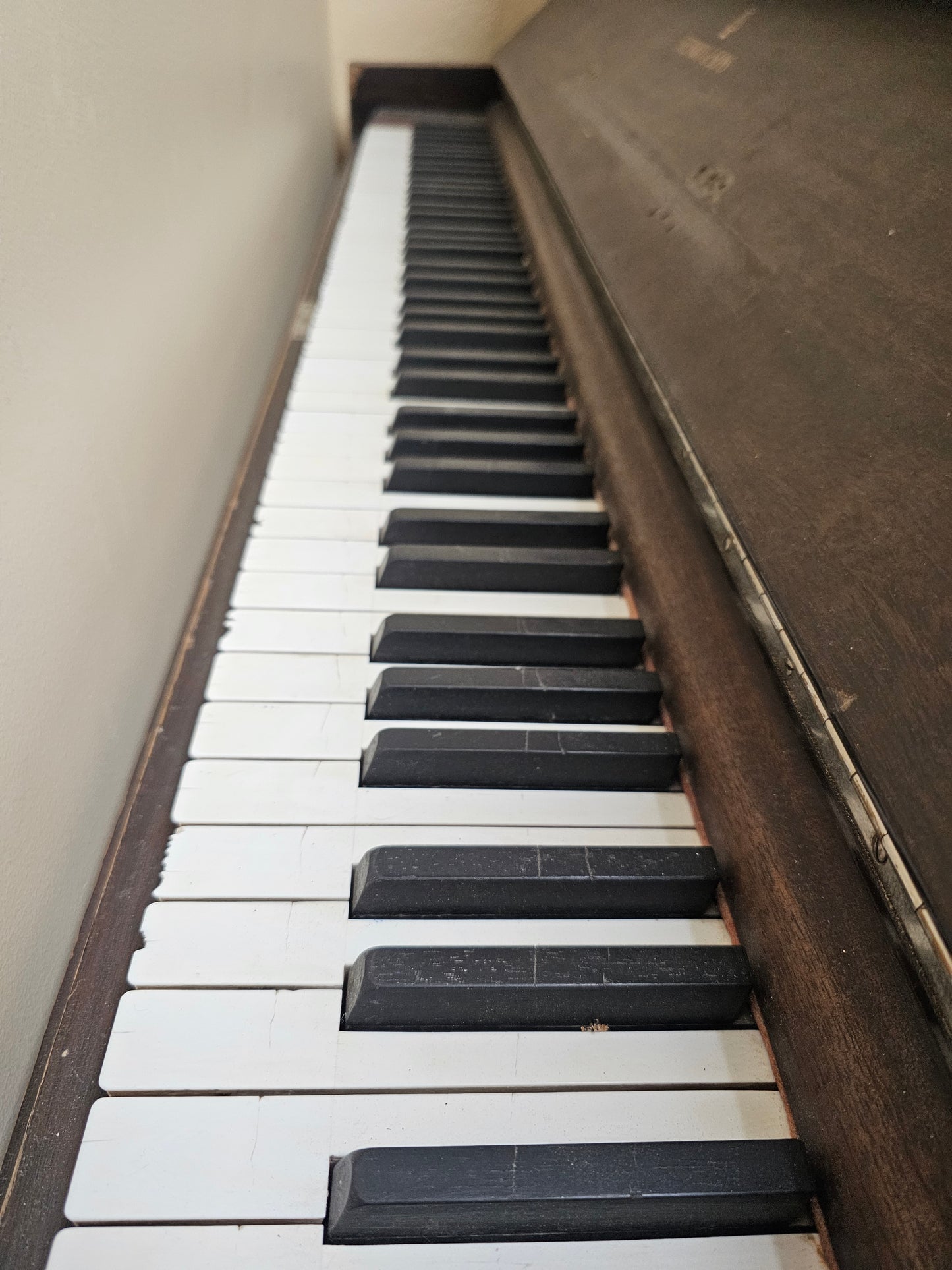 AVAILABLE TO RESTORE: CALL FOR CUSTOM PRICING - 1916 Steinway Wood Finish Upright Piano