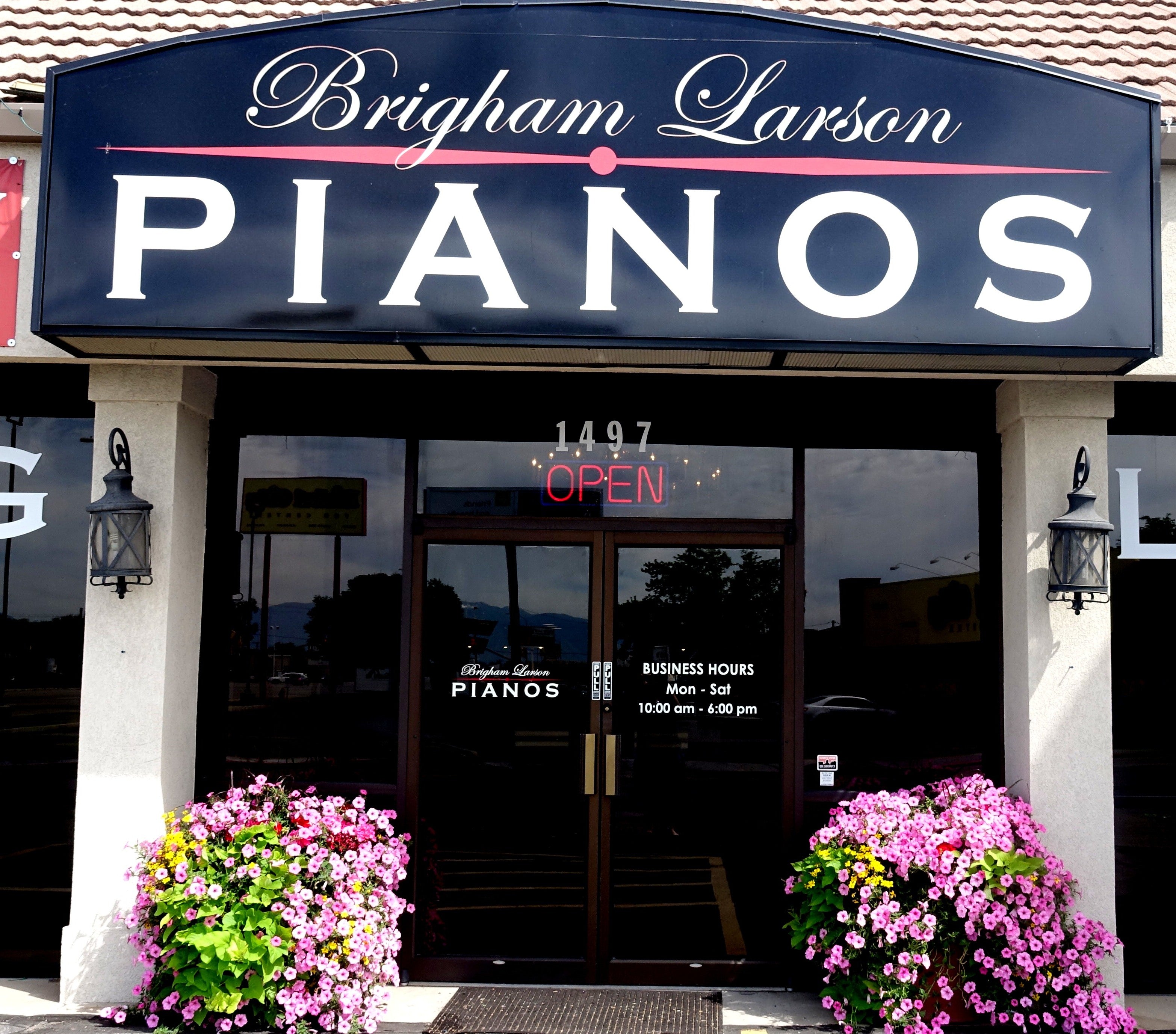 Load video: Drone Fly Through Tour Video of Our Many Piano Showrooms and Piano Shop Areas... ENJOY!!