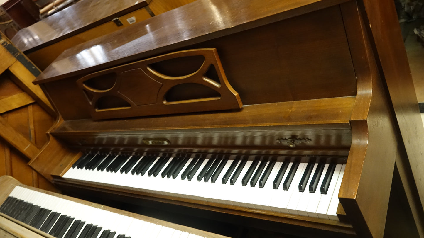 Image 5 of 1988 Kimball 46" Upright