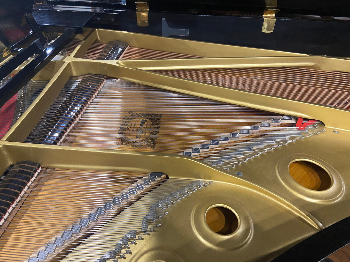 Image 2 of 1975 Yamaha C7 7' 4"/ Polished Ebony (Yamaha Disklavier System Model #2258 with QRS Self Playing System