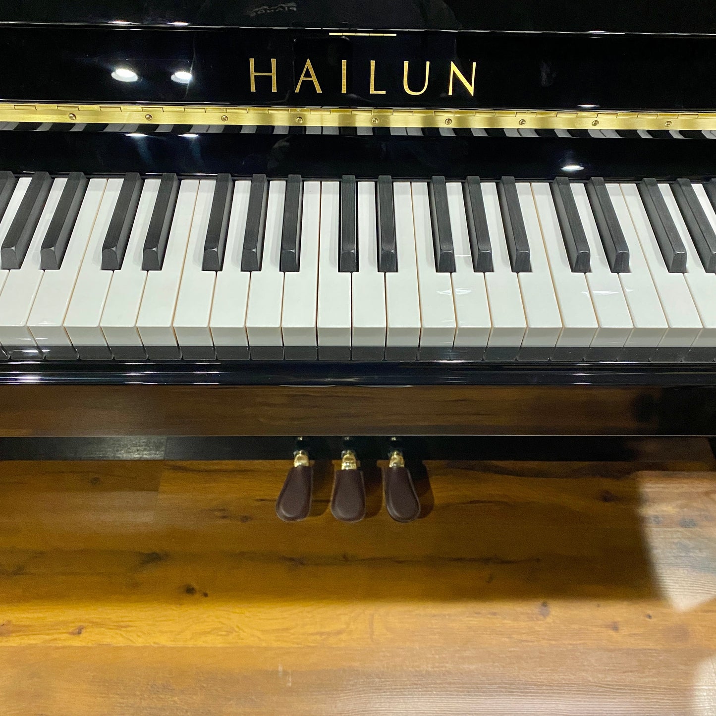 Image 5 of Hailun 5P Black Polish / 50"