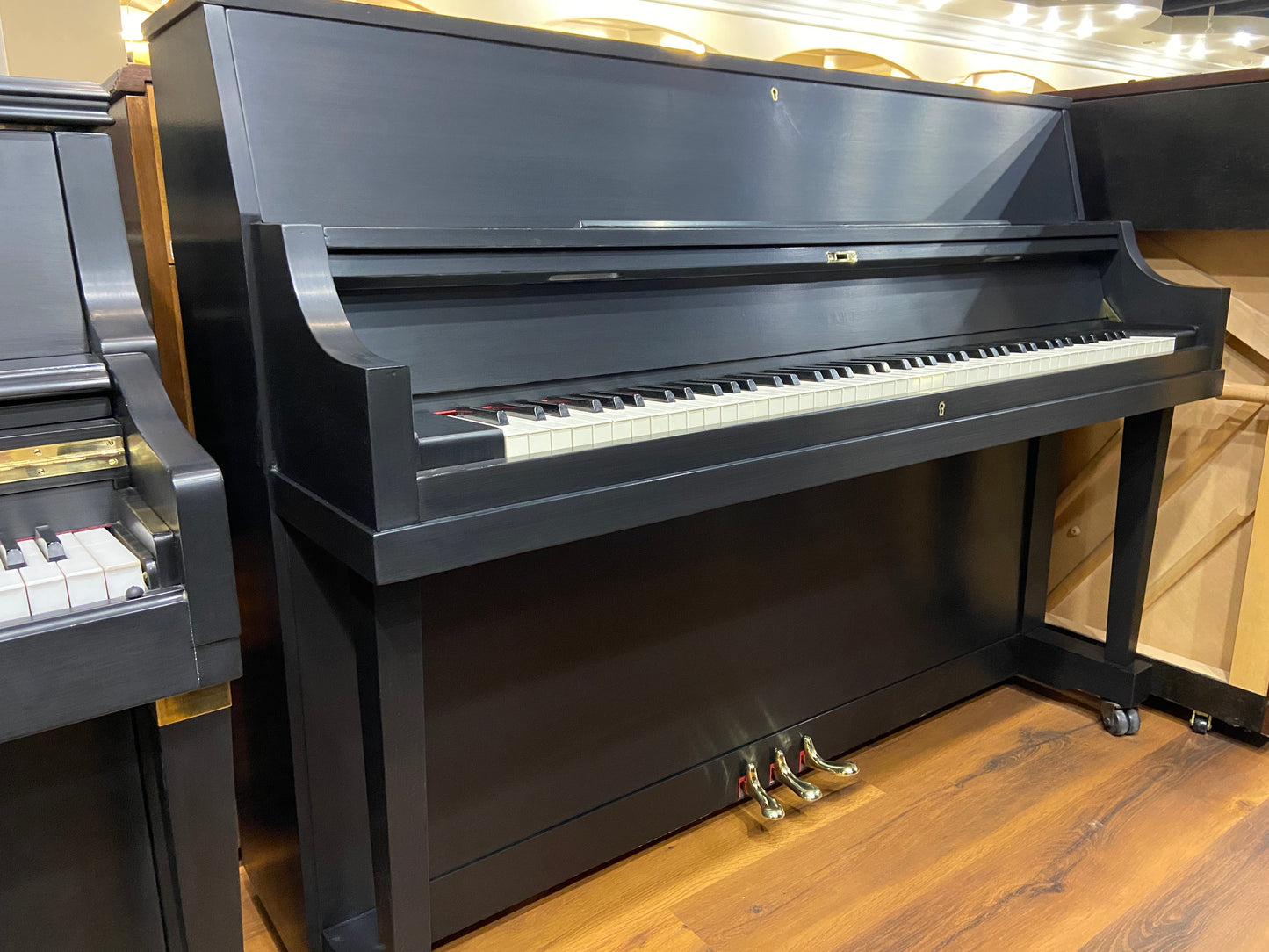 Image 3 of 1982 Yamaha / 45" / P202 / Satin Black