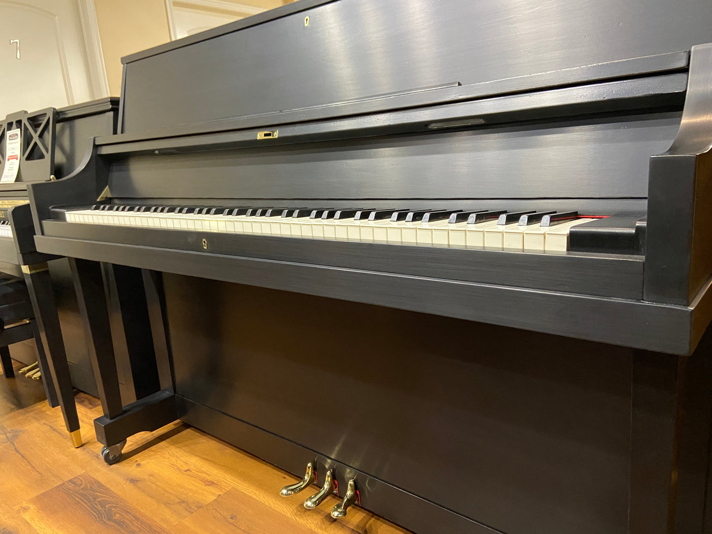 Image 4 of 1982 Yamaha / 45" / P202 / Satin Black