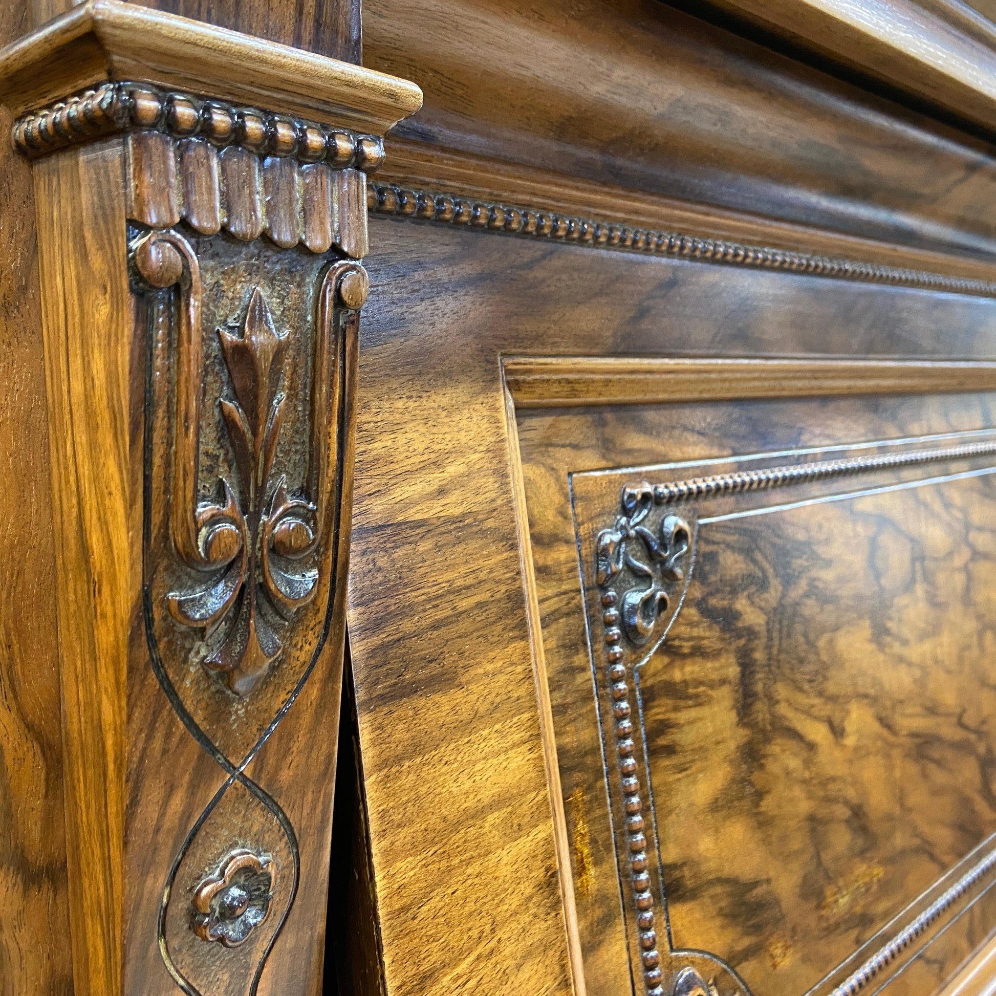 Image 20 of 1902 Shoninger Upright / 54"