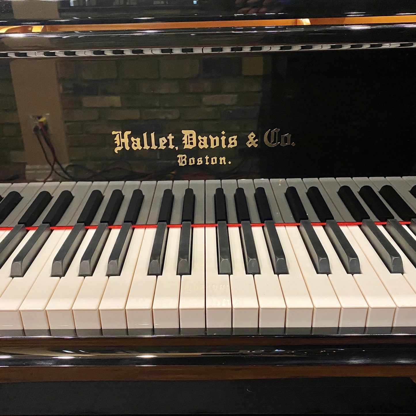 Image 6 of Hallet Davis188 Black Polish