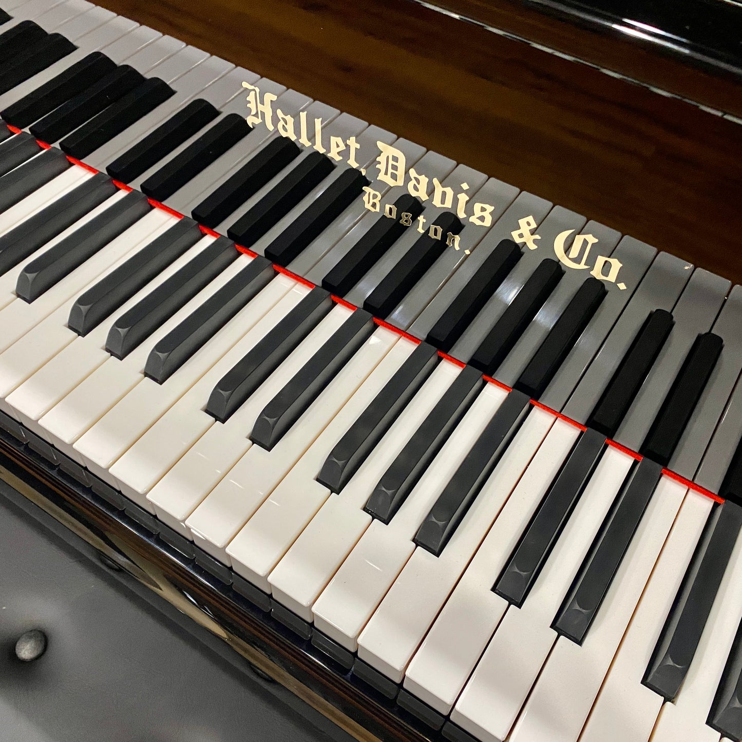Image 7 of Hallet Davis188 Black Polish