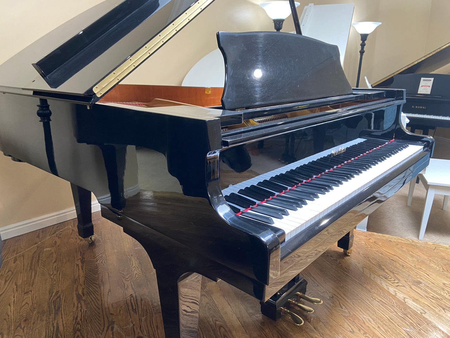 Image 6 of 1999 Nordiska Grand 5'10" / Polished Black