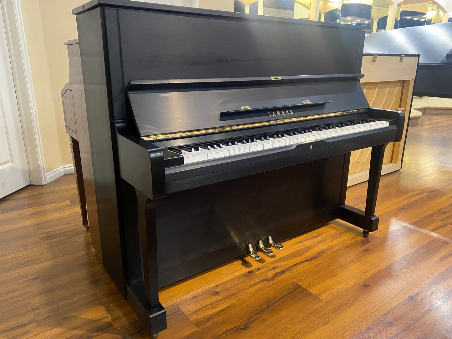 Image 2 of 1976 Yamaha U1 / 48" / Satin Ebony