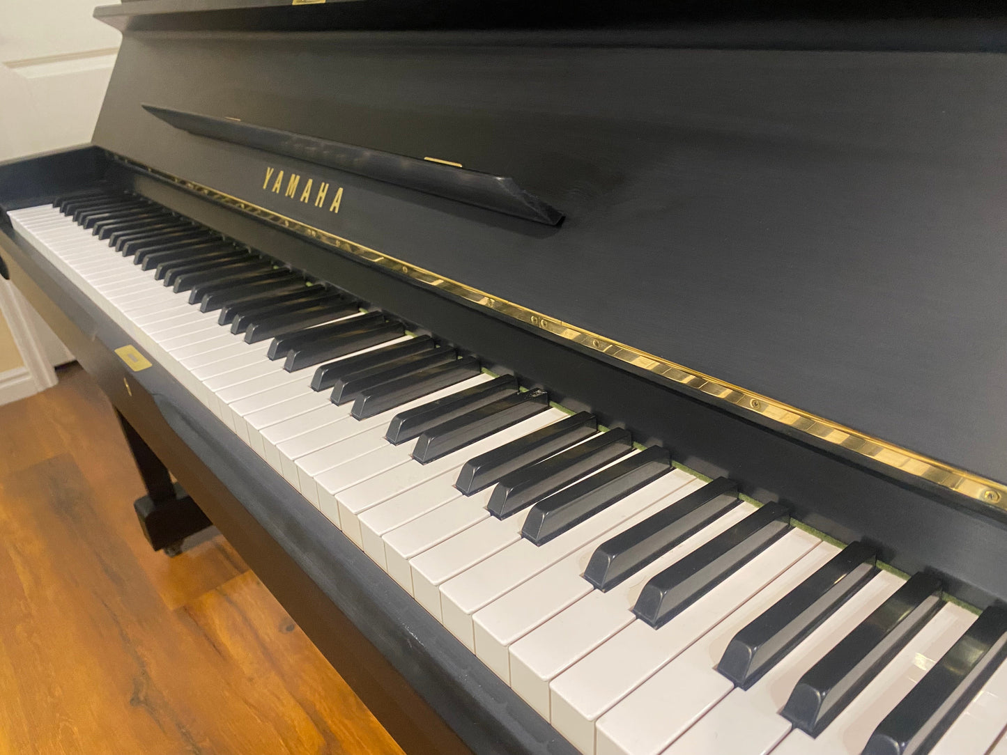 Image 3 of 1976 Yamaha U1 / 48" / Satin Ebony
