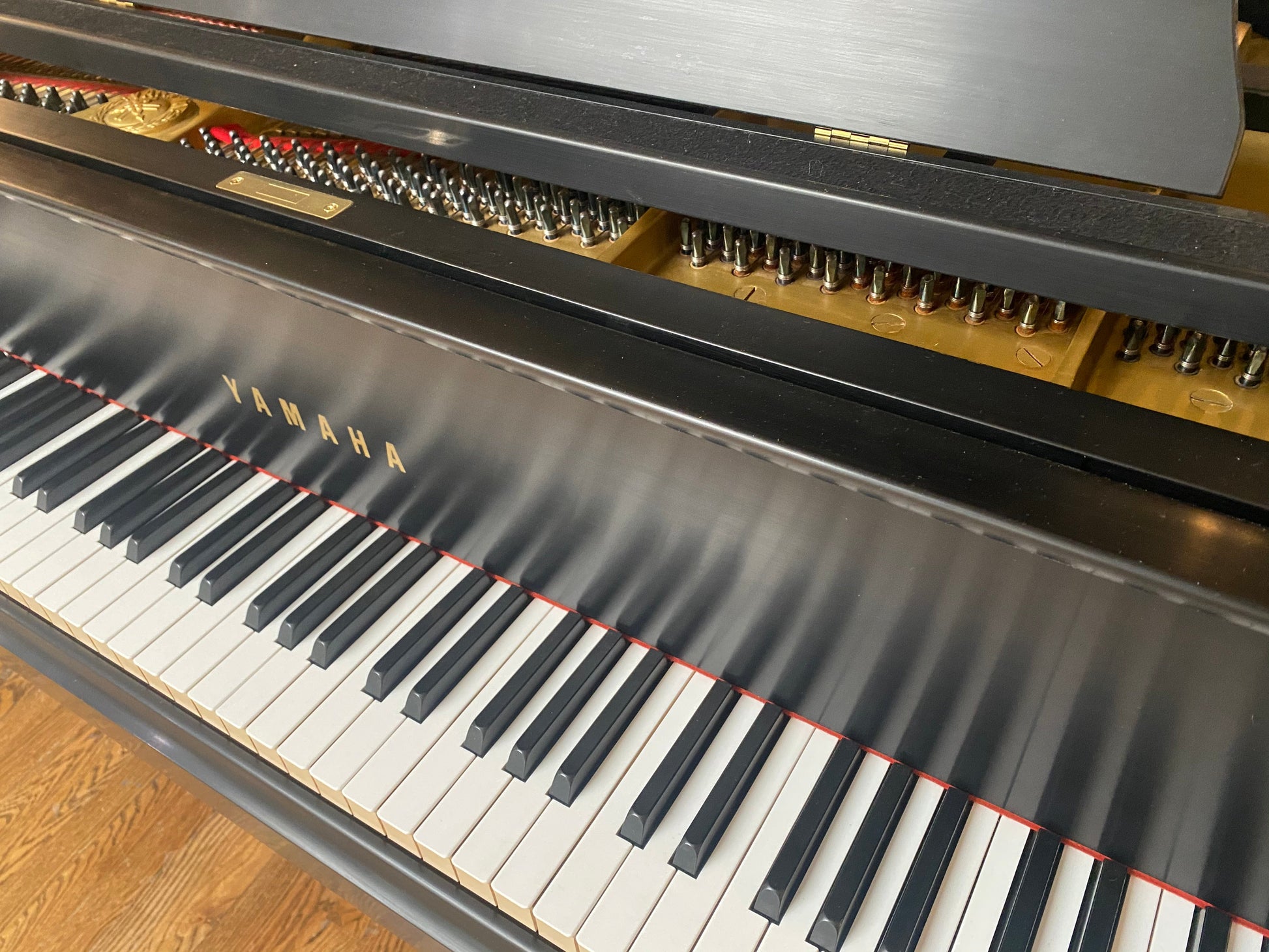 Image 3 of Yamaha Grand Piano: Long Lasting and Pristine! with QRS Self Playing System
