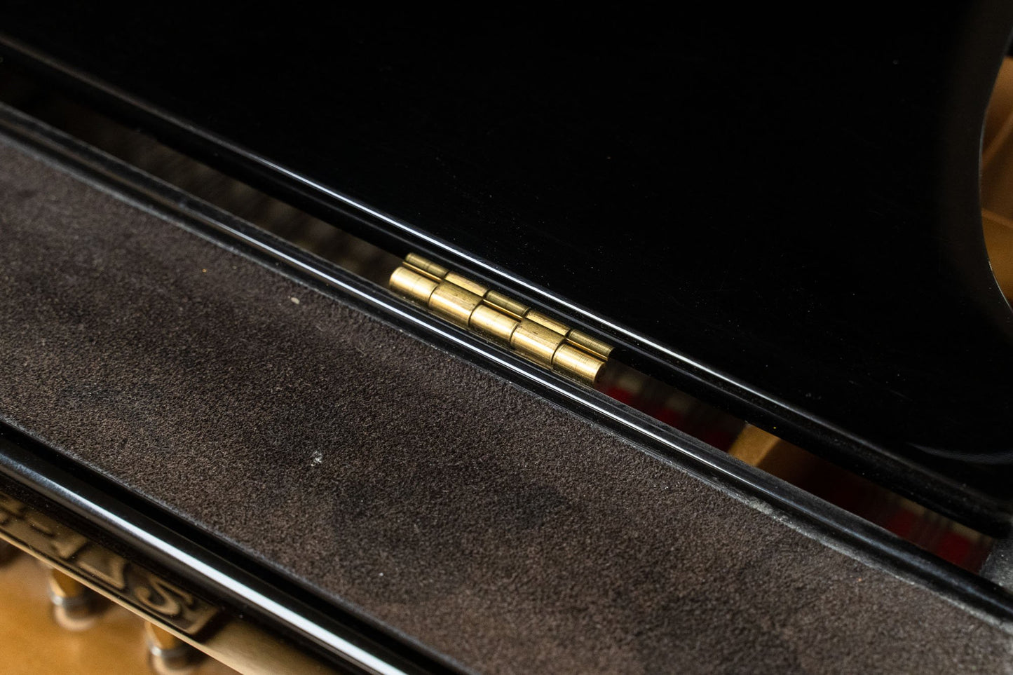 Image 11 of 1995 Samick Grand SG-172 / 5'8"