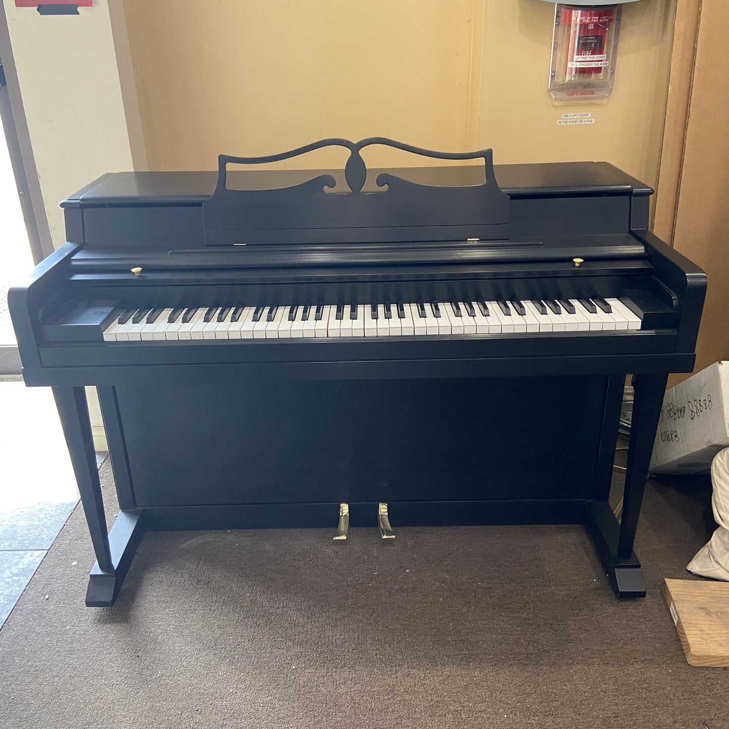 Image 2 of Wurlitzer Spinet