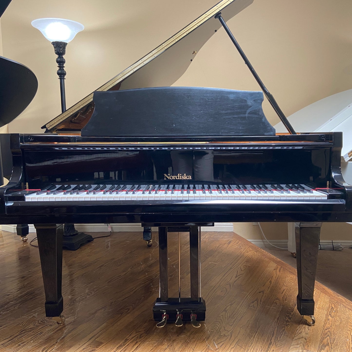 Image of the Piano For Sale