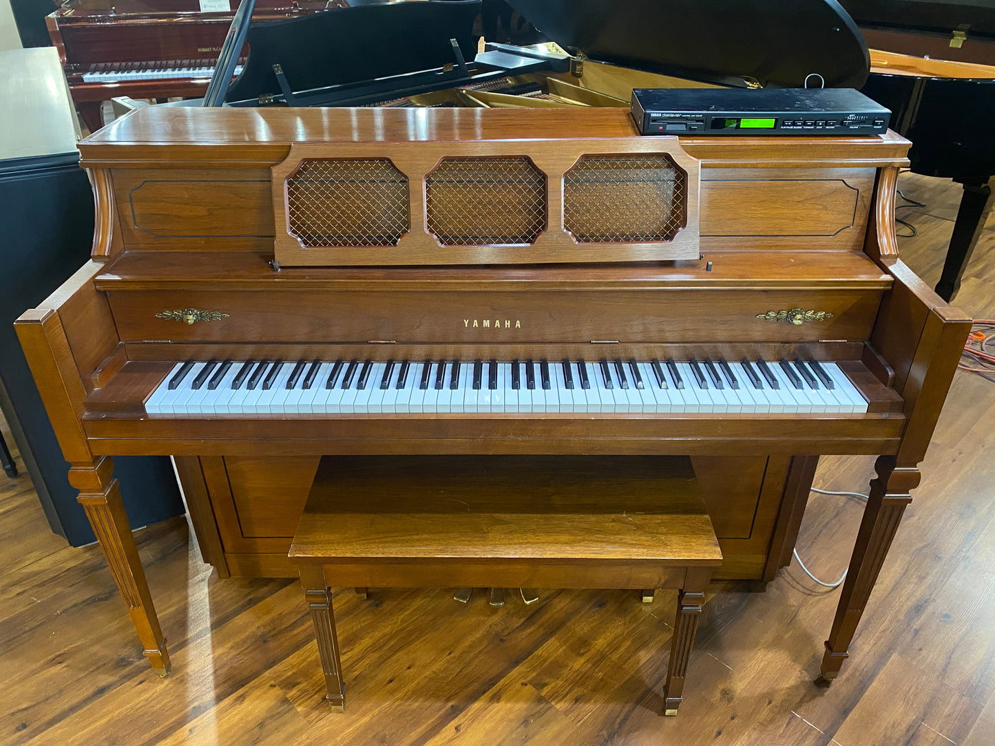 Image 3 of 1991 Yamaha MX84 / 43" / Walnut