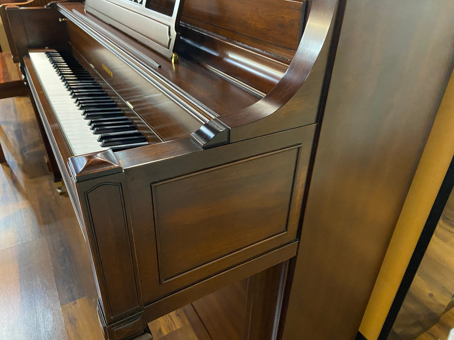 Image 7 of 1973 Yamaha Console 42" / Walnut