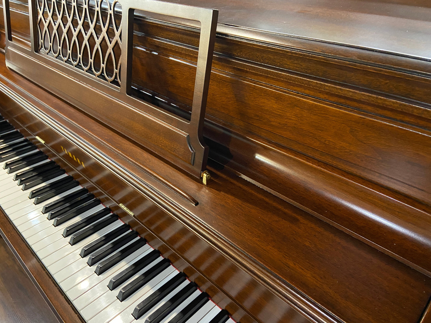 Image 8 of 1973 Yamaha Console 42" / Walnut