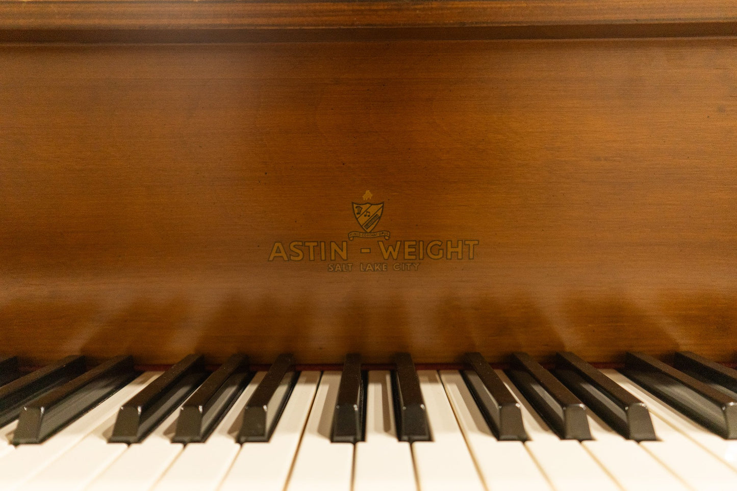 Image 2 of 1968 Astin Weight 41" Upright