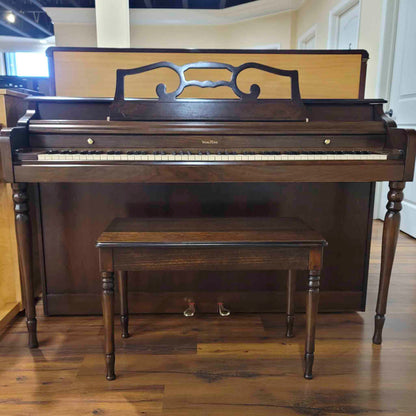 1982 Wurlitzer P-137 37" Walnut Wood Finish Spinet Piano