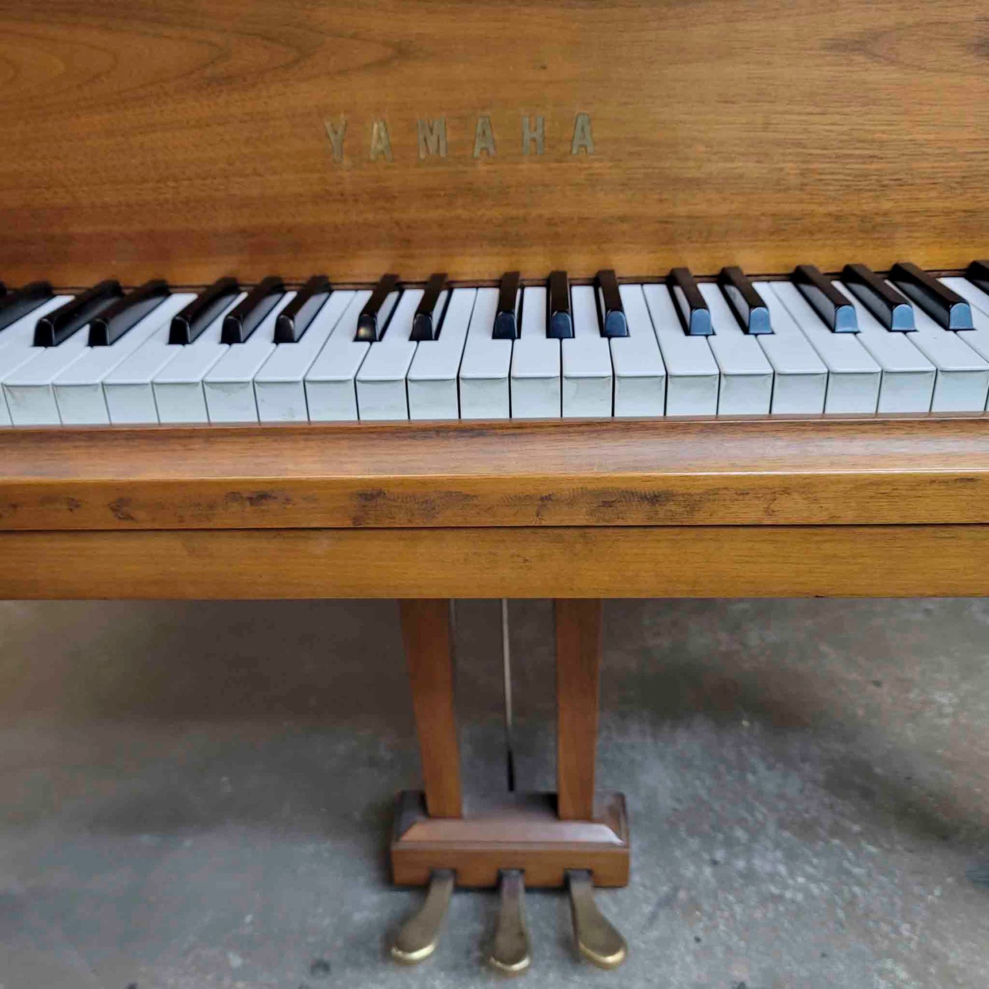 HEIRLOOM REFINISHING 1970 Yamaha G1 5'3" Walnut Wood Finish Commissioned Grand Piano