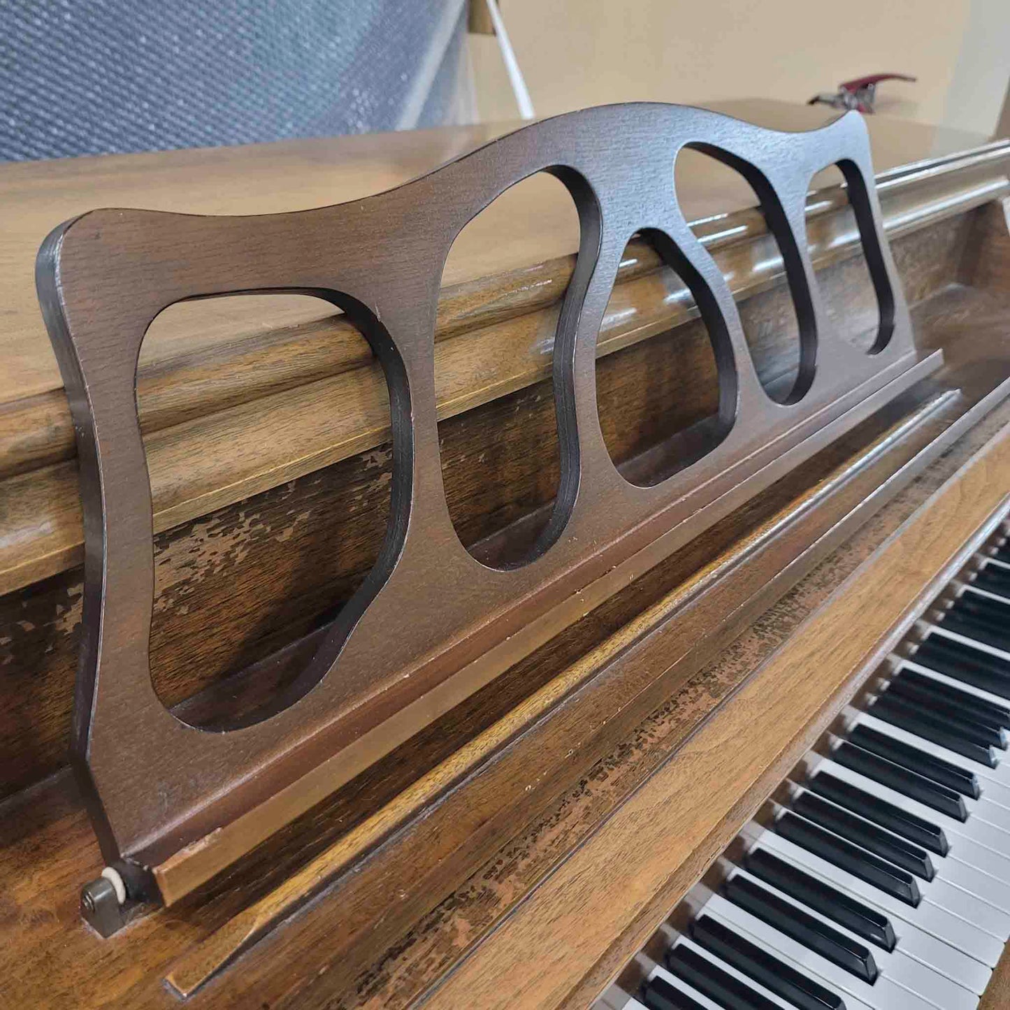HEIRLOOM REFINISHING 1972 Astin Weight 42" Walnut Wood Finish Commissioned Console Piano