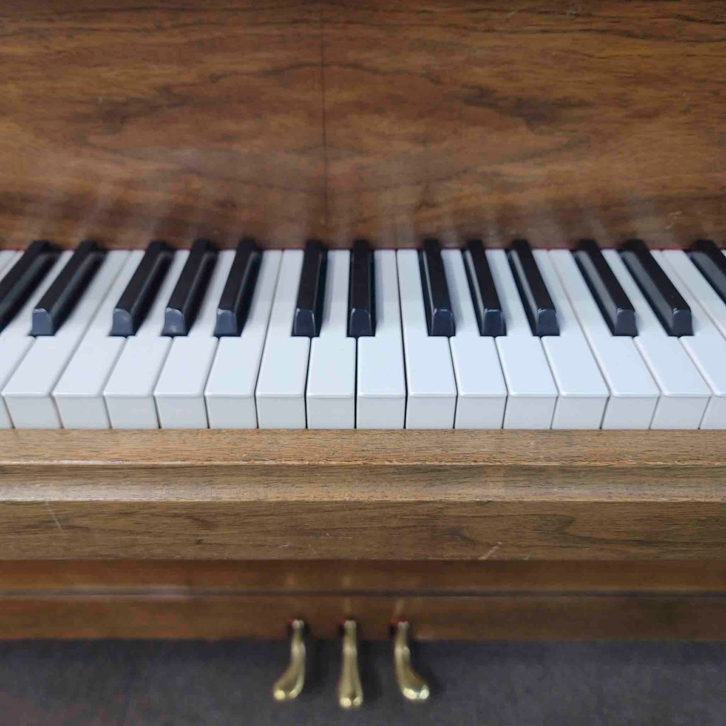 HEIRLOOM REFINISHING 1972 Astin Weight 42" Walnut Wood Finish Commissioned Console Piano
