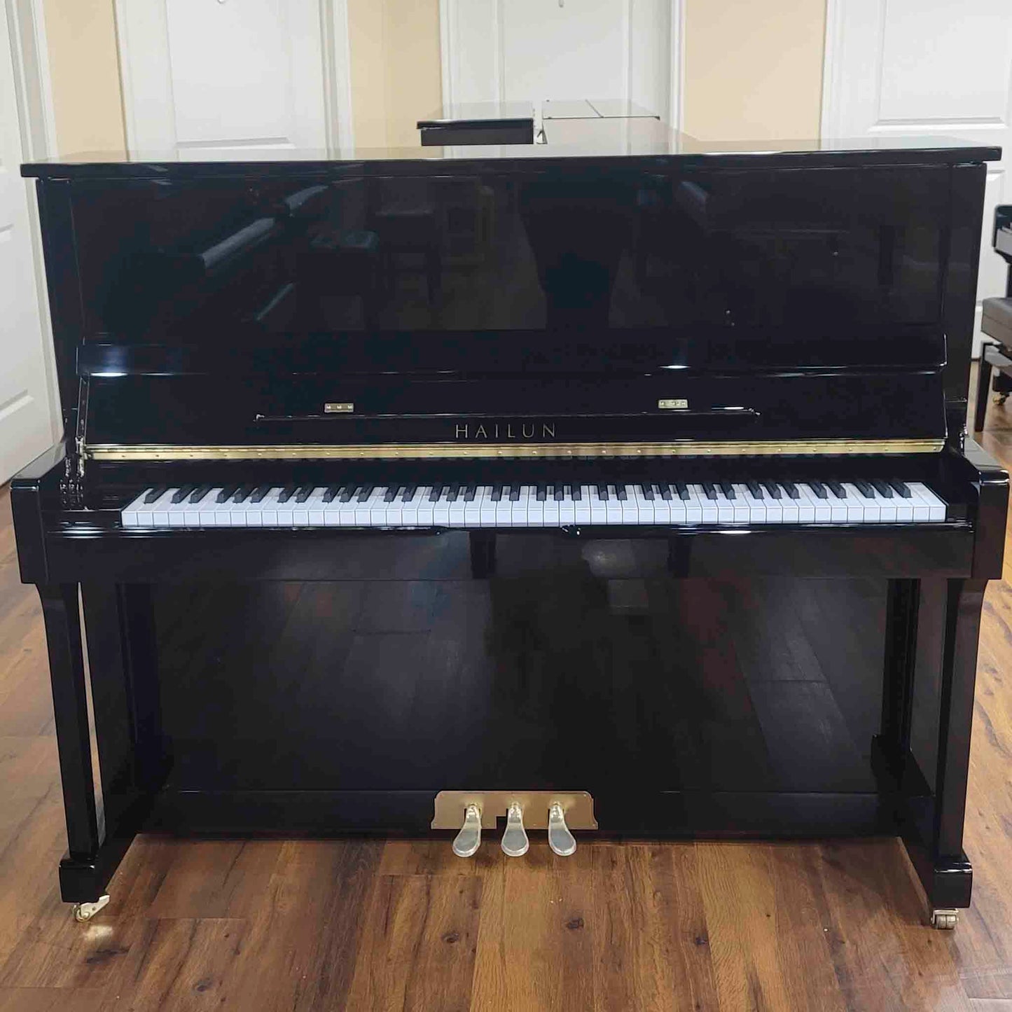 SOLD Hailun 121 48" Polished Black Upright Piano