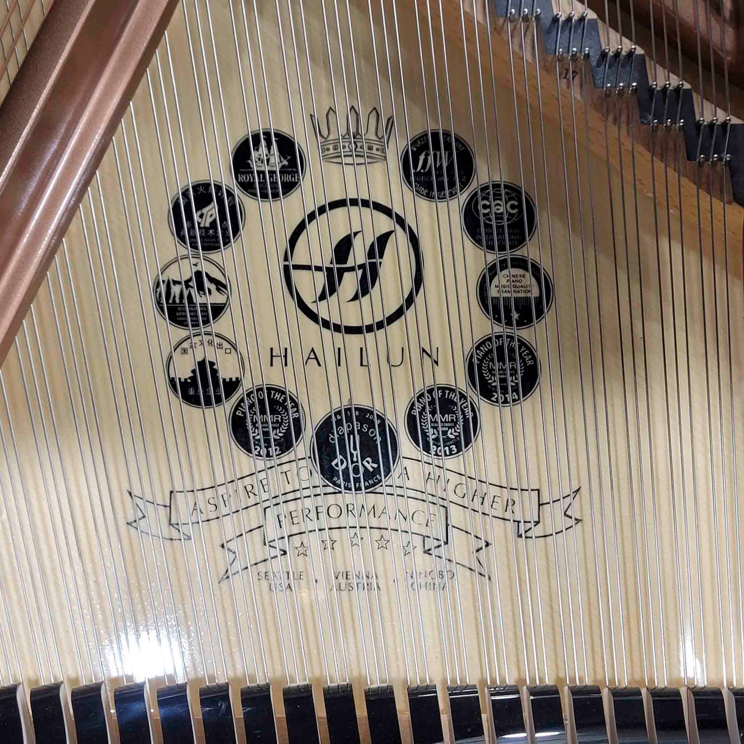 Hailun 151 5' Polished Black Grand Piano