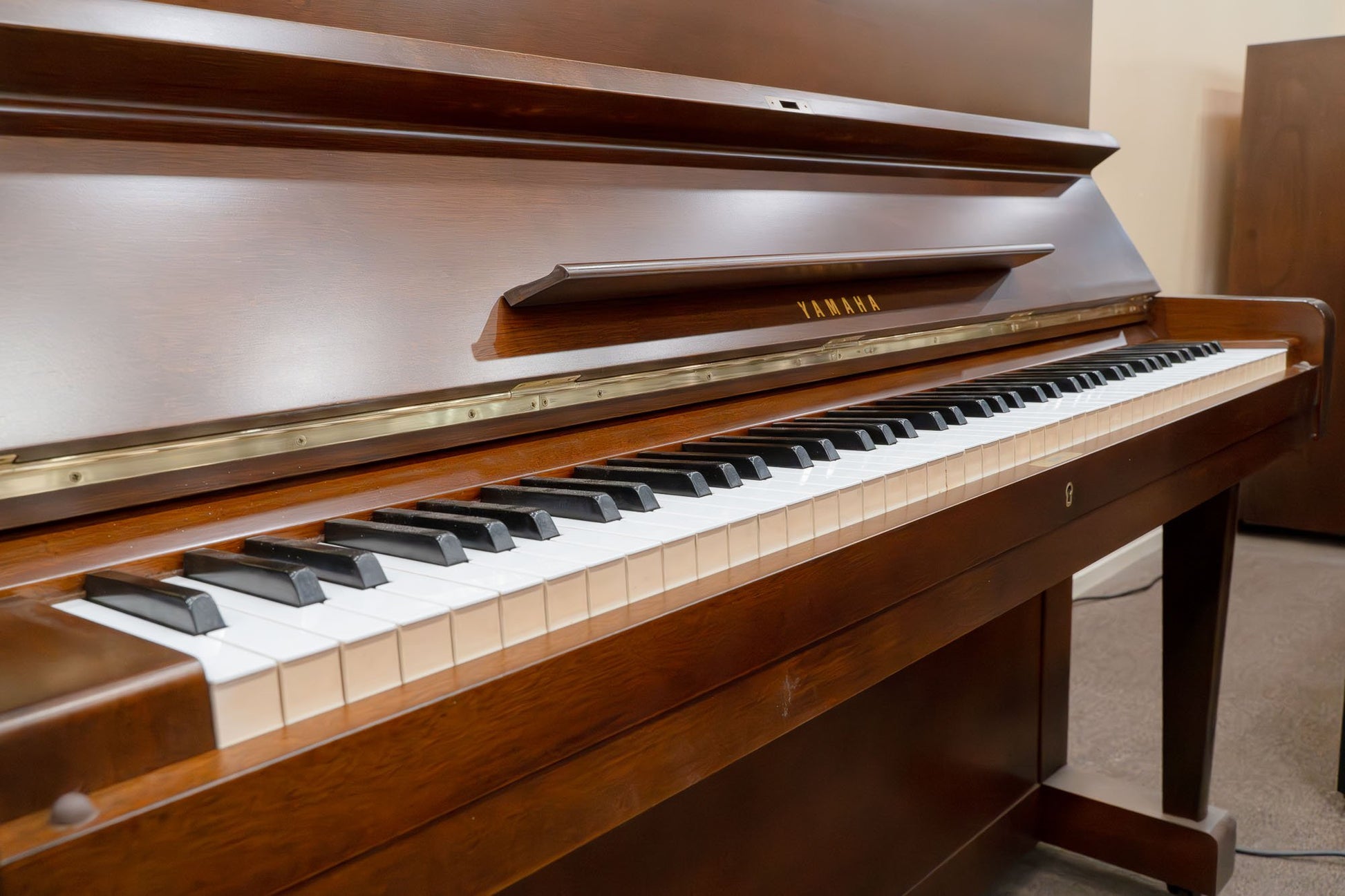 Image 2 of 1976 Yamaha U1 / 48" Upright