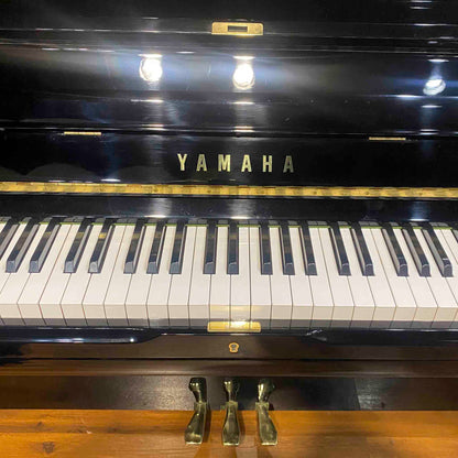1986 Yamaha U1A 48" Polished Black Upright Piano