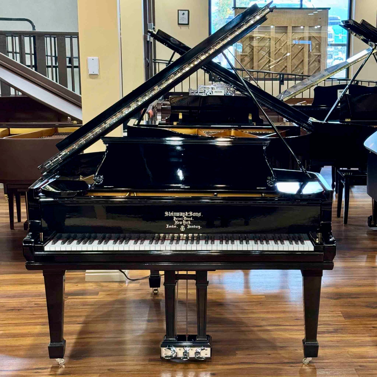 1906 Steinway 5'9" Polished Black Grand Piano