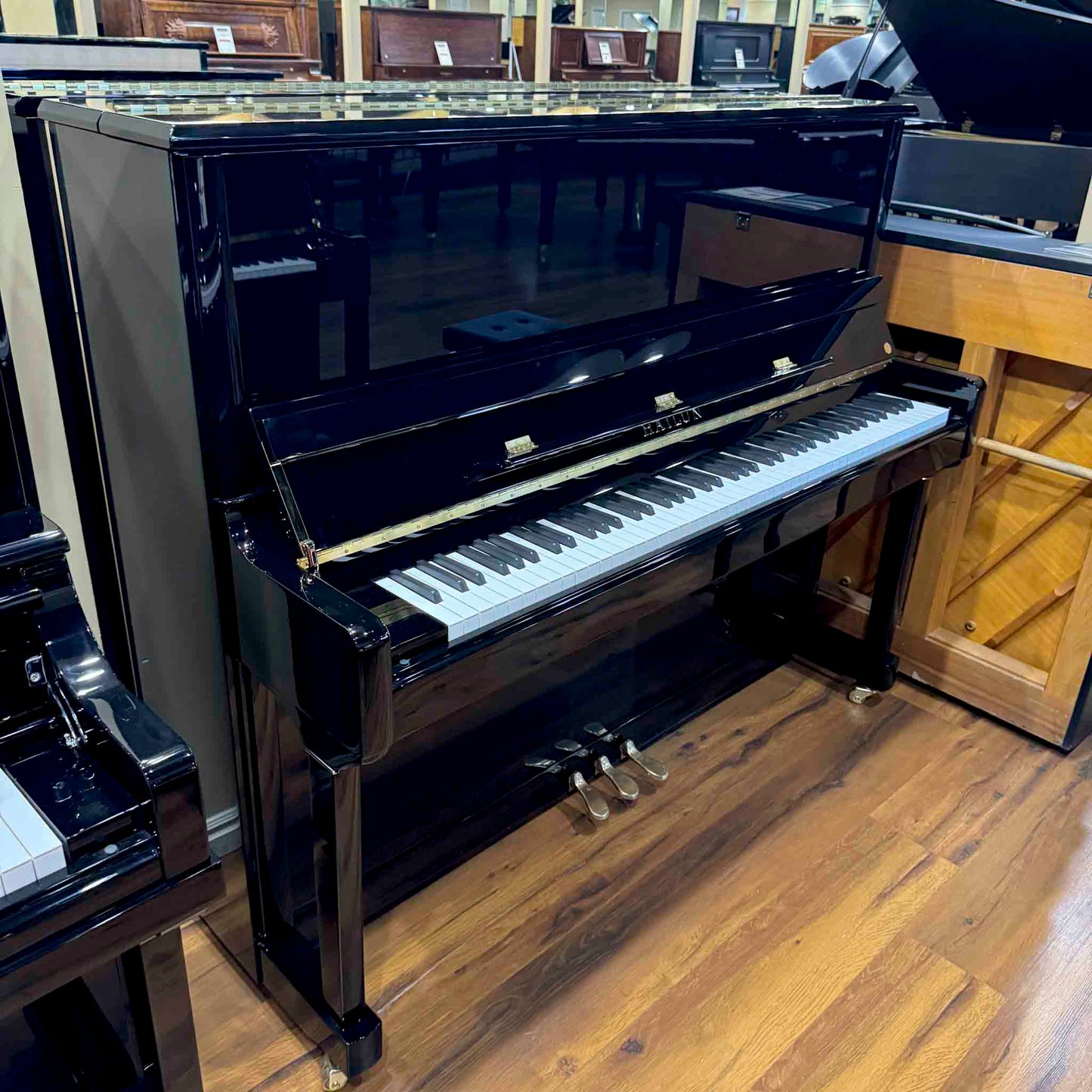 SOLD Hailun 5P Polished Black 50" Upright Piano