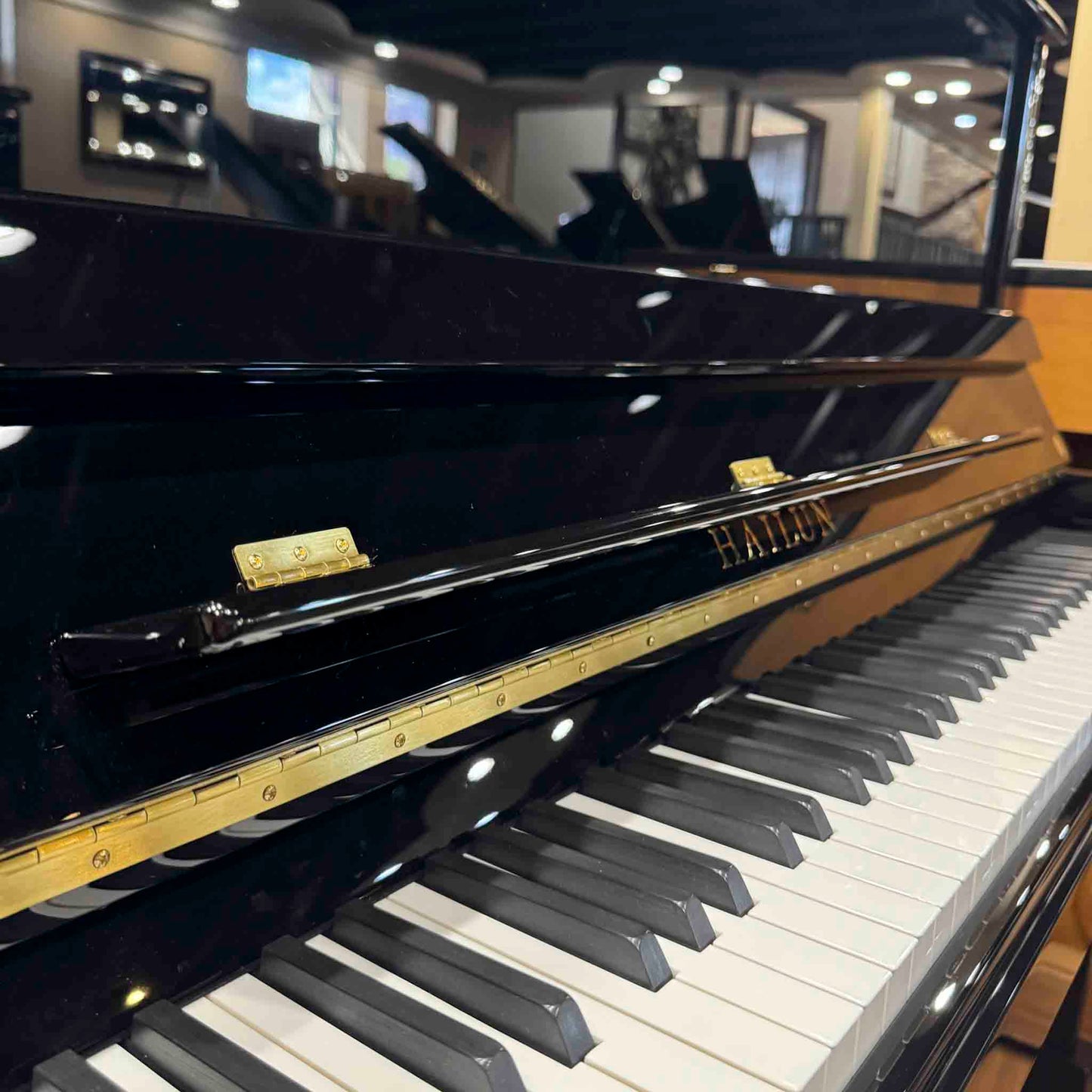 SOLD Hailun 5P Polished Black 50" Upright Piano