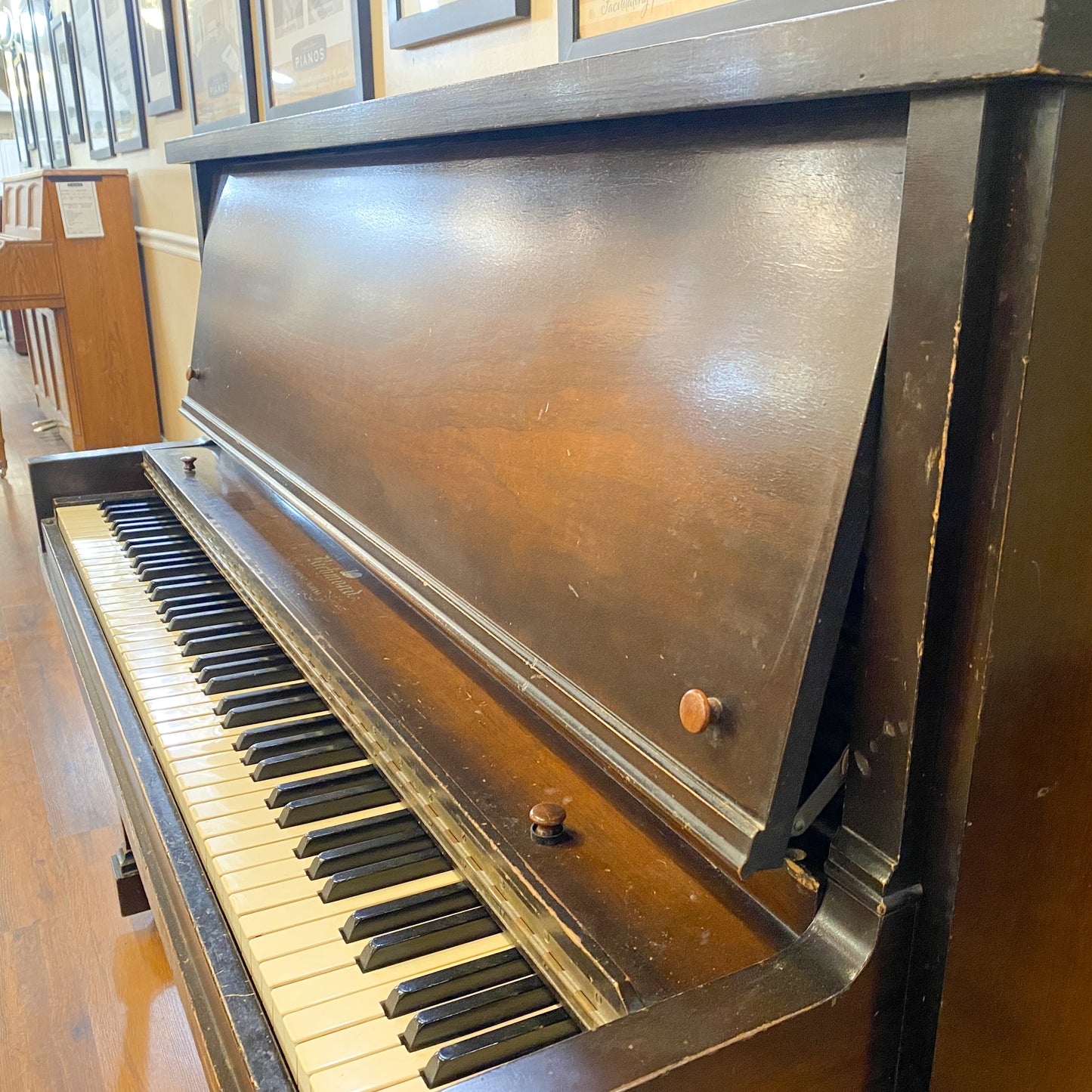 HEIRLOOM RESTORATION 1935 Richmond Wood Finish Commissioned Console Piano