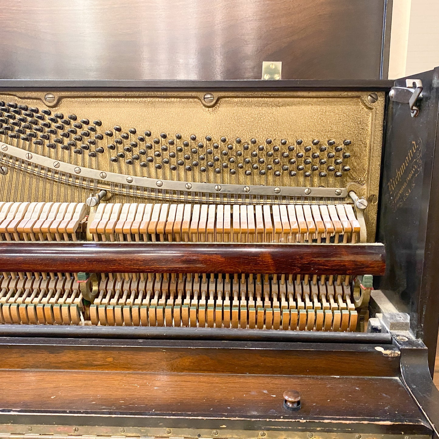 HEIRLOOM RESTORATION 1935 Richmond Wood Finish Commissioned Console Piano